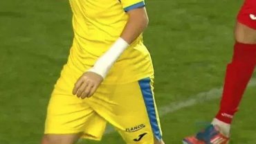 В Кубке Румынии на поле вышел футболист без руки