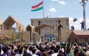 Парламент Иракского Курдистана штурмовали вооруженные демонстранты