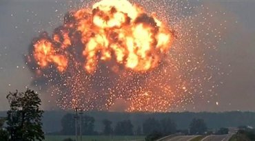 Взрывы на складах боеприпасов в Ичне назвали диверсией России