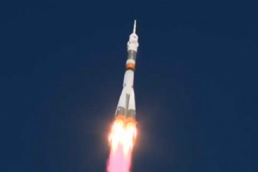 Во время старта российской ракеты с космонавтами произошла авария