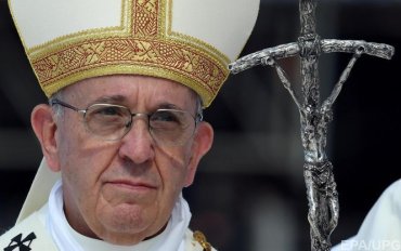 Папа Франциск лишил сана двух чилийских епископов-педофилов