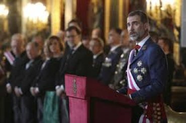 Мэрия Барселоны призвала упразднить монархию в Испании