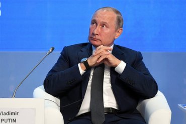 Путин повысил себе зарплату