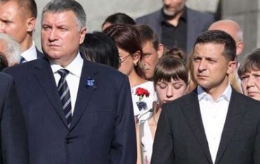 Зеленский пригрозил сменить руководство МВД