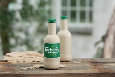 Компания Carlsberg показала пивные бутылки из бумаги
