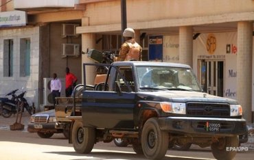 В Буркина-Фасо 15 человек погибли при атаке на мечеть