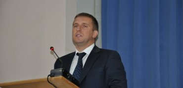 Журналист: Зеленский назначил контролировать СБУ бизнес-партнера криминальных авторитетов