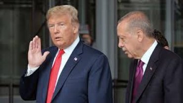 Трамп предлагал Эрдогану договориться с курдами и угрожал разрушить экономику Турции