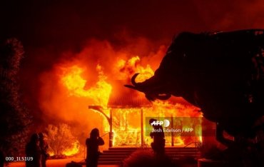 В Калифорнии из-за пожаров эвакуируют 180 тысяч человек