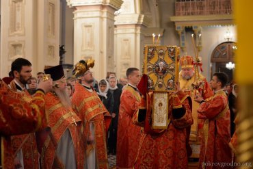 В России на год отстранили от службы священника, который бил жену