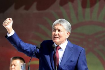 Экс-президента Кыргызстана Атамбаева снова задержали