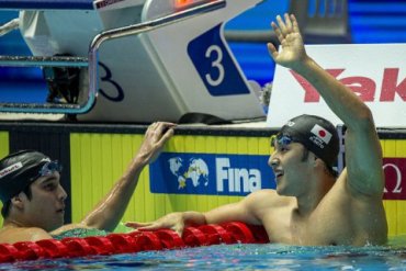 Японского чемпиона мира по плаванию дисквалифицировали за супружескую измену