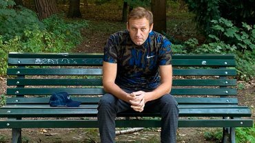 Навального могли отравить дважды