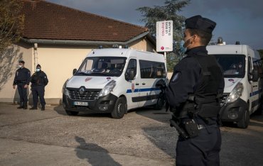 Французкие полицейские через соцсети выявляют и задерживают исламистов