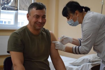 В Минздраве озвучили впечатляющий уровень вакцинации украинских военных