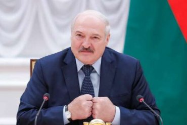 Лукашенко приказал силовикам готовиться к новой революции и назвал ее дату