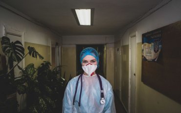 В Одессе ночью экстренно эвакуировали больных COVID-19 – в больнице закончился кислород