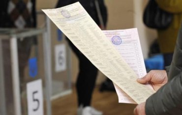 В Черкасской и Херсонской областях выбирают депутатов в ВР: явка избирателей поражает