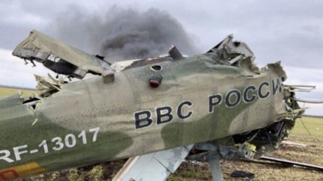 Два ударні російські вертольоти Ка-52 вибухнули в Псковській області