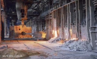 Высокие цены на электроэнергию для ферросплавных заводов ухудшают положение нескольких отраслей экономики Украины, – эксперт