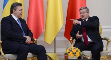 Президент Польши уговаривал Януковича провести перевыборы на скандальных участках