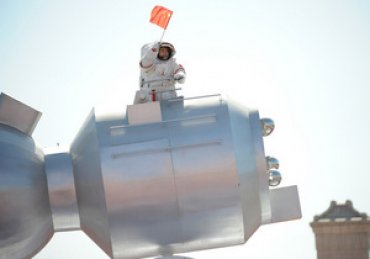 Китайские тайконавты отправятся на орбиту в 2013 году
