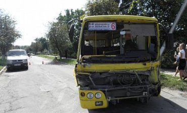Под Тамбовом столкнулись автобус и грузовик, погиб один человек
