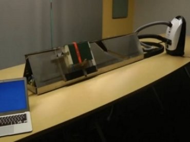 Инженеры Google совместили сканер с пылесосом