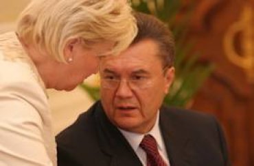 «Регионалы» просят Януковича отложить на год соглашение с ЕС