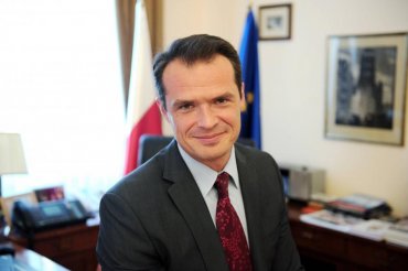 Польский министр подал в отставку из-за дорогих часов