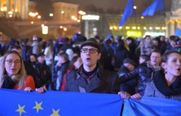Оппозицию постигло горькое разочарование: протестующие не дают ей возглавить Евромайдан