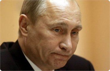 Bloomberg: Путина опустили, как школьника