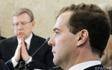 В России заговорили об отставке Медведева