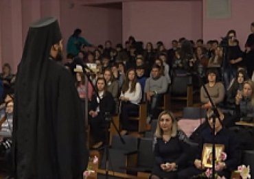 Священники УПЦ МП взялись за «духовно-патриотическое» воспитание школьников «ЛНР»