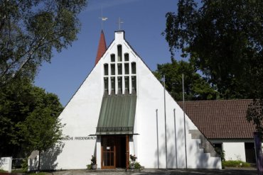 В Германии в протестантской церкви устроили приют для беженцев-мусульман