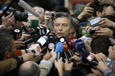 На выборах президента Аргентины победил оппозиционер