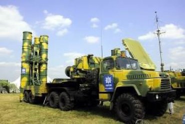 Россия начала поставки ракетных комплексов С-300 в Иран