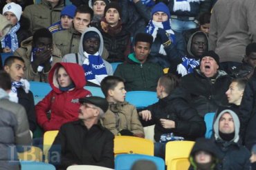 УЕФА наказал киевское «Динамо» за расизм болельщиков