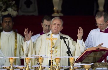Папа Франциск провел мессу для заключенных