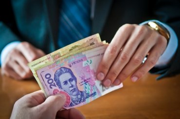 Предпринимателям разрешат не платить зарплату в 3200 гривен