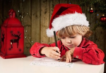 Роскомнадзор заставит детей писать письма Деду Морозу под копирку