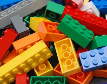 Какой конструктор Лего лучше всего купить ребенку?
