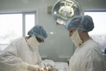 В российской больнице операции проводили люди без медицинского образования