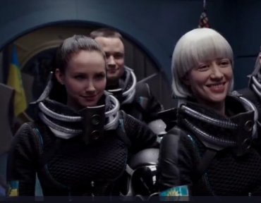 В новом фильме Бессона делегацию с Земли представили украинские космонавты