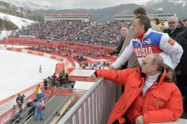 У России отобрали еще две медали Олимпиады-2014