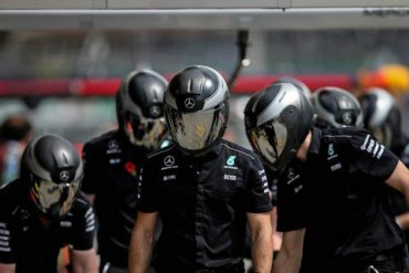 В Бразилии ограбили членов команды Mercedes перед гонкой «Формулы-1»
