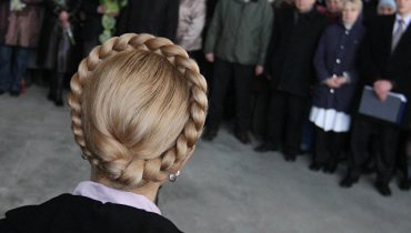 Автор прически Тимошенко поведал секрет ее косы