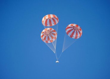 NASA испытали в США удивительный марсианский парашют