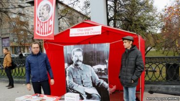 Жители Новосибирска одобрили установку в городе памятника Сталину
