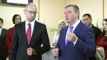 НАБУ открыло дело против Яценюка и министра юстиции Петренко